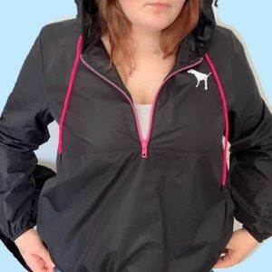 🌟LIKE NEW Victoria’s secret PINK raincoat 🌟
